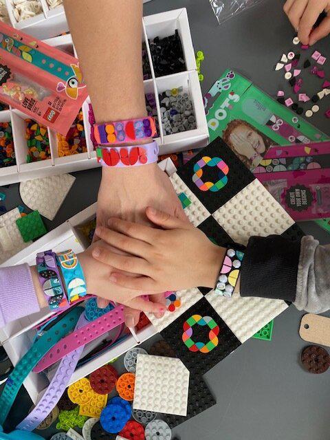 LEGO DOTS